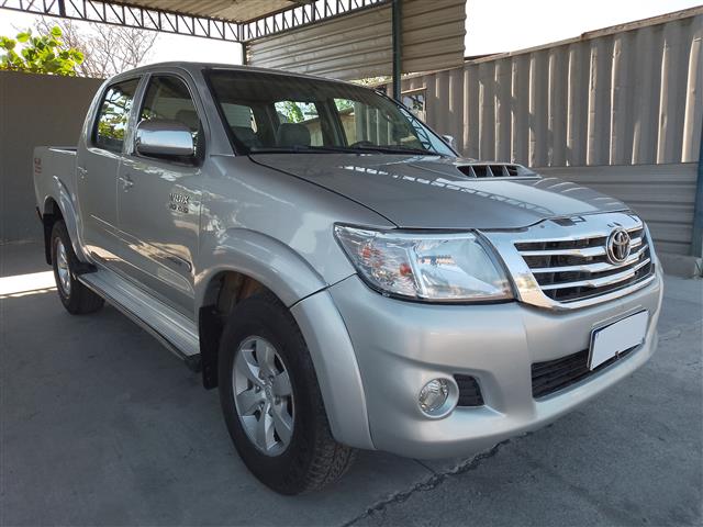 HILUX CD4X4 SRV 2014/2014